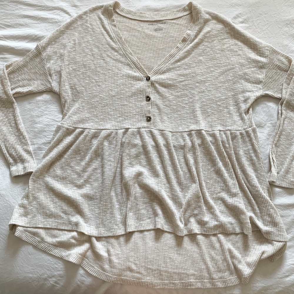 AE Flowy Top